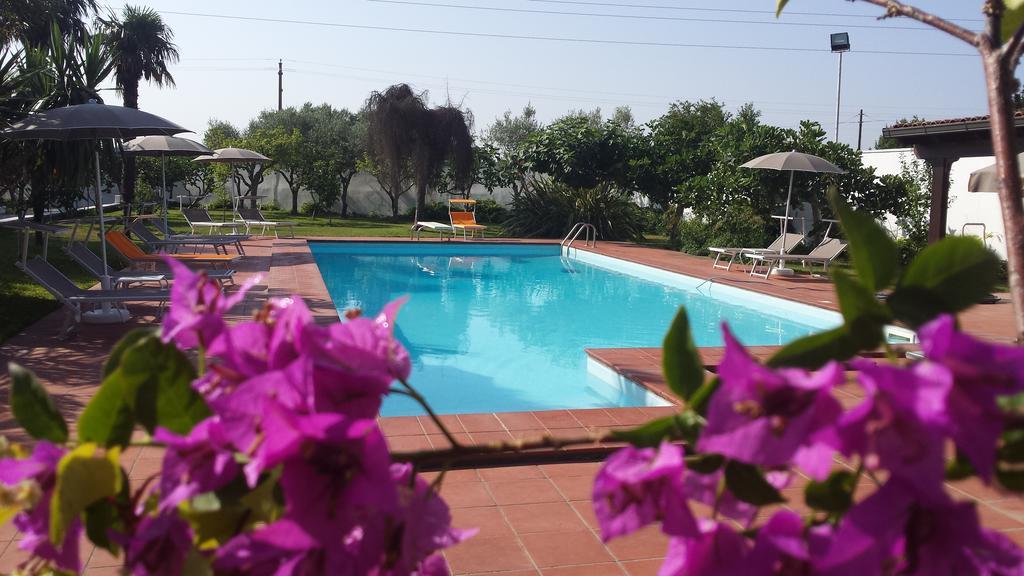 Borgo Fiore Country House 살리체 살렌티노 외부 사진