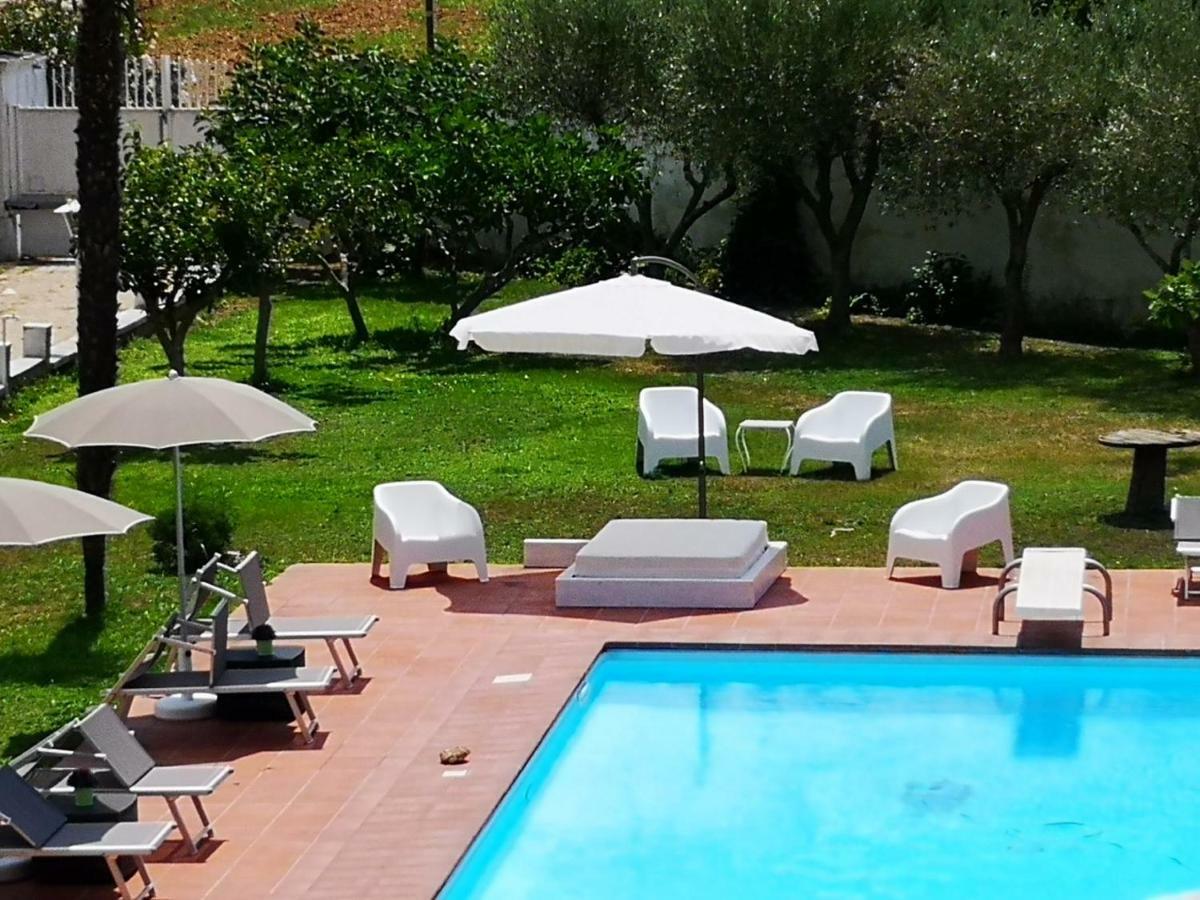 Borgo Fiore Country House 살리체 살렌티노 외부 사진